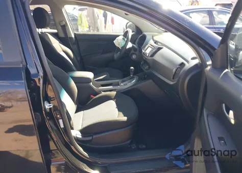 2014 Kia Sportage Lx z USA, uszkodzony, nr VIN KNDPBCAC1E7548428